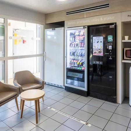 B&B Hotel Agen فندق