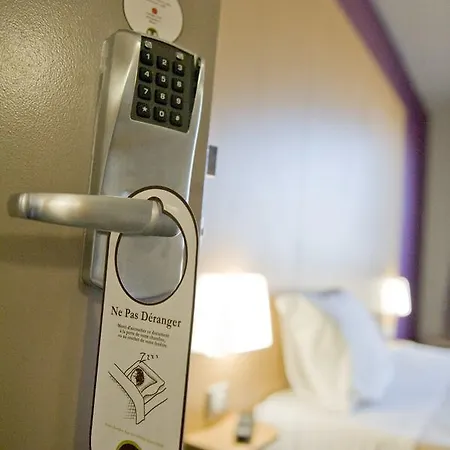 فندق B&B Hotel Agen أجان