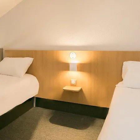 B&B Hotel Agen 2* 아쟁