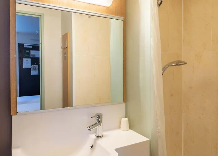 Hotel B&B Hôtel Agen 2*